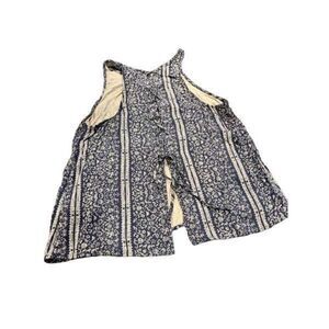 American Eagle Top  Small 4-6